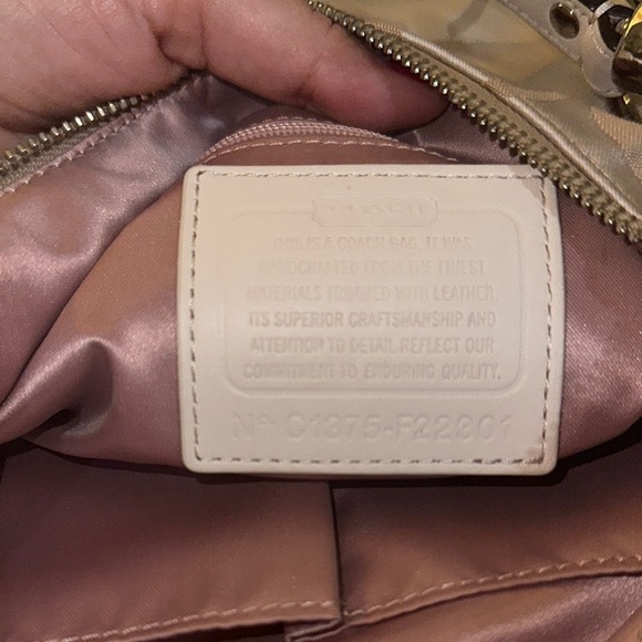 Coach hobo bag - Picture 12 of 15